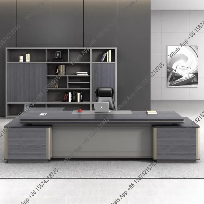 Woodworking Desk Chair - Sedia da ufficio vintage per dirigenti