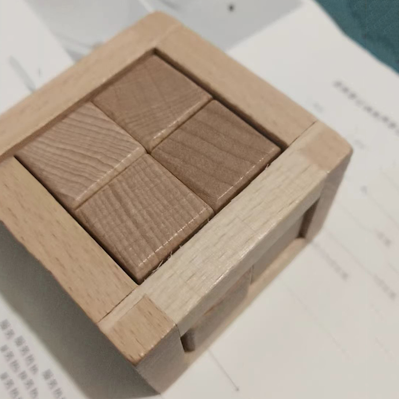 Giocattoli educativi per lo sm - Woodworking Game recensione e prezzo